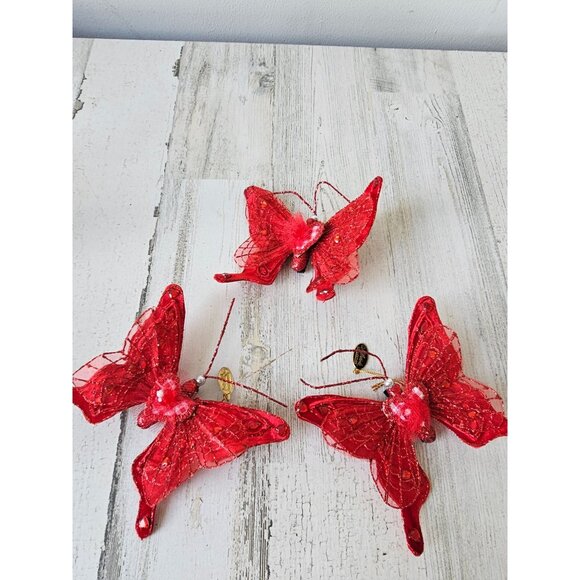 Katherine's collection gingham mini butterfly glitter clip ornament Valentine's - Picture 1 of 10